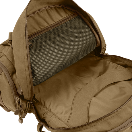 Commuter Backpack - main compartment detail