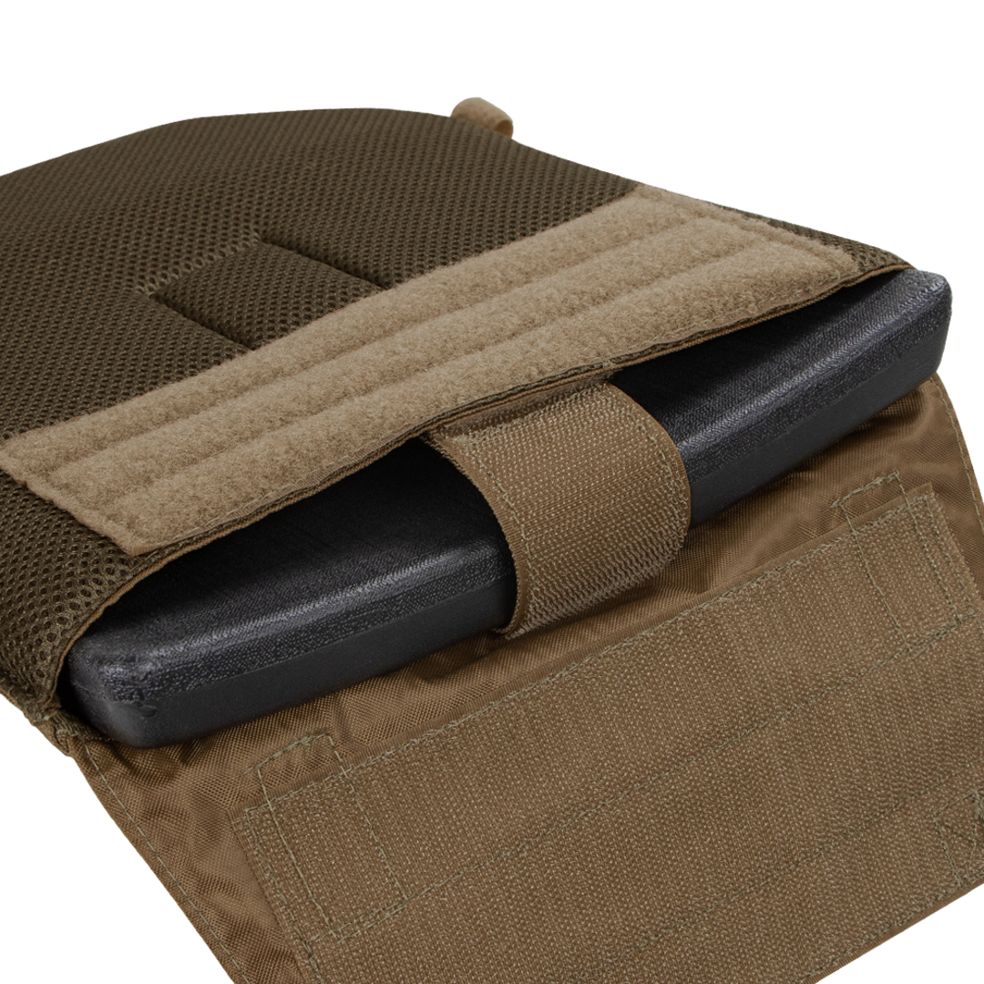 Gunner Plate Carrier - Coyote Brown